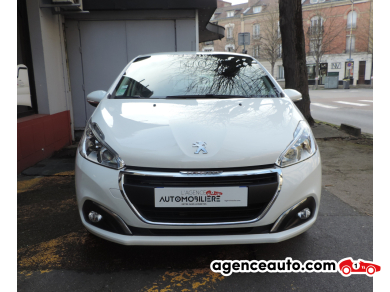 Peugeot 208 — 2
