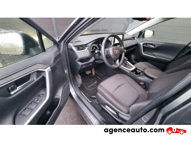 Toyota RAV4 — 12