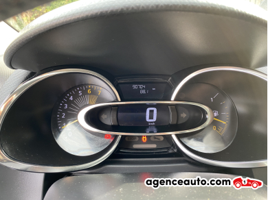 Renault Clio — 24