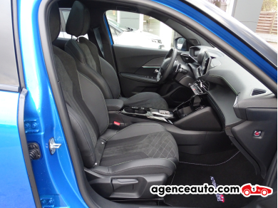 Peugeot 2008 — 15