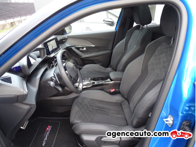Peugeot 2008 — 11