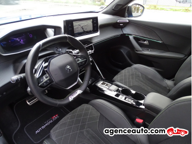 Peugeot 2008 — 12