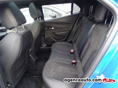 Peugeot 2008 — 29