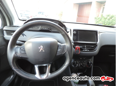 Peugeot 208 — 20