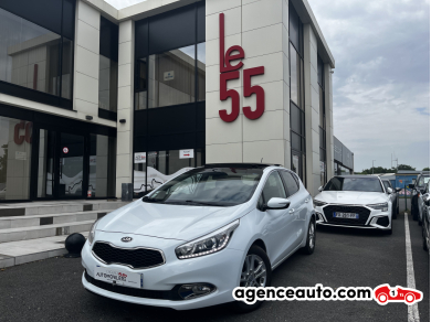 Achat voiture occasion, Auto occasion pas cher | Agence Auto Kia Cee'd II 1.6 GDI CVVT 135 PREMIUM Blanc Année: 2015 Manuelle Essence