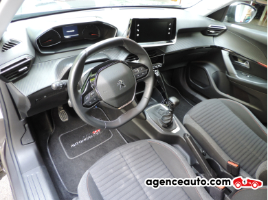 Peugeot 2008 — 14