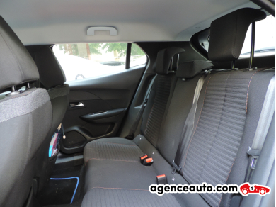 Peugeot 2008 — 17