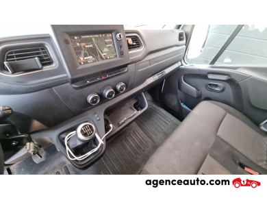 Renault Master — 17