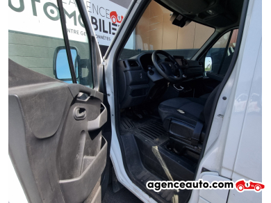 Renault Master — 25