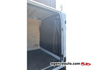 Renault Master — 28