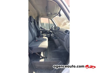 Renault Master — 29
