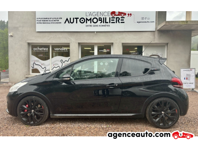 Peugeot 208 — 8