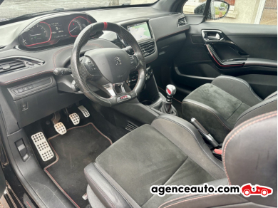 Peugeot 208 — 15