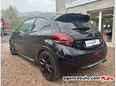 Peugeot 208 — 7