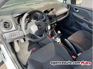 Renault Clio — 17