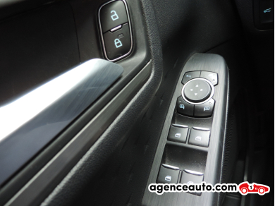 Ford Kuga — 30