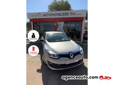 Achat voiture occasion, Auto occasion pas cher | Agence Auto Renault Megane III Phase 3 Estate 1.5 dCi 110 cv Argent Année: 2014 Manuelle Diesel