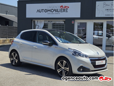 Achat voiture occasion, Auto occasion pas cher | Agence Auto Peugeot 208 1.2 110 EAT6 GT LINE TOIT PANORAMIQUE - JBL - CAMERA Blanc Année: 2016 Automatique Essence