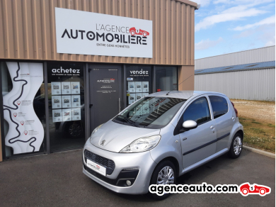 Achat voiture occasion, Auto occasion pas cher | Agence Auto Peugeot 107 5 Portes 1.0 i 12V Navteq on Board Gris Année: 2012 Manuelle Essence