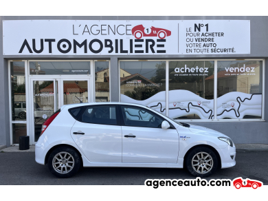 Achat voiture occasion, Auto occasion pas cher | Agence Auto Hyundai i30 1.6 CRDi 90 CV BVM6 Blanc Année: 2011 Manuelle Diesel