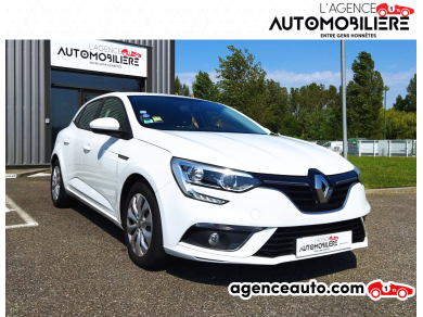 Achat voiture occasion, Auto occasion pas cher | Agence Auto Renault Megane IV 1.2 TCe 16V 100 cv LIFE Blanc Année: 2017 Manuelle Essence