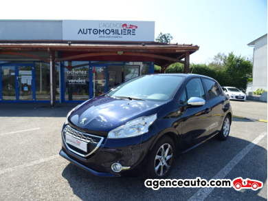 Gebrauchtwagenkauf, Günstige Gebrauchtwagen | Automobilienagentur Peugeot 208 GENERATION-I 1.2 VTI 80 STYLE Lila Jahr: 2014 Hand-Schaltgetriebe Benzin