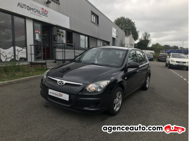 Achat voiture occasion, Auto occasion pas cher | Agence Auto Hyundai i30 Hatchback Phase 2 1.4 i 16V 109 cv Noir Année: 2010 Manuelle Essence