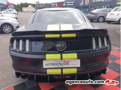 Ford Mustang — 4