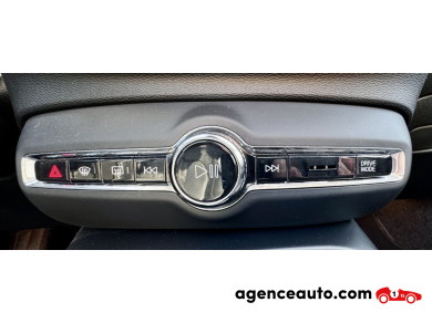 Volvo XC40 — 32