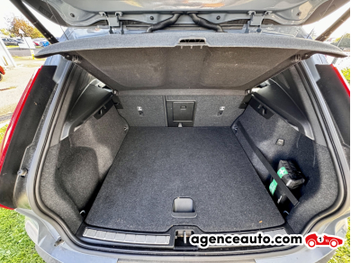 Volvo XC40 — 19
