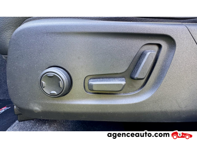 Volvo XC40 — 25