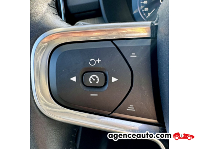 Volvo XC40 — 28