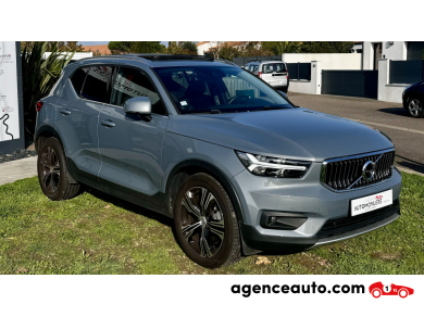 Volvo XC40 — 3