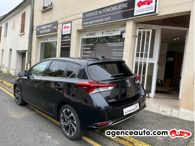 Toyota Auris — 5