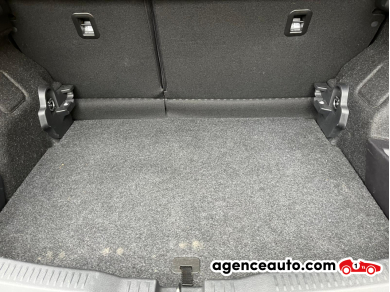 Toyota Auris — 12