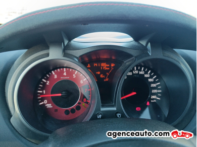 Nissan Juke — 16