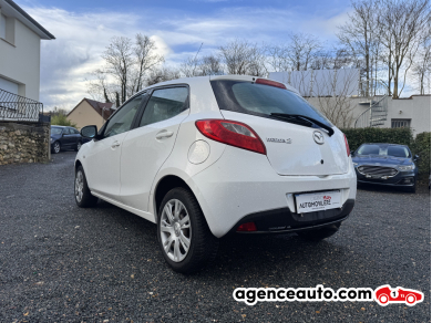 Mazda Mazda 2 — 6