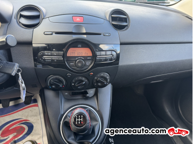 Mazda Mazda 2 — 18