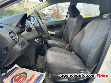 Mazda Mazda 2 — 14