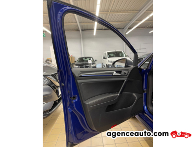 Volkswagen Golf — 33