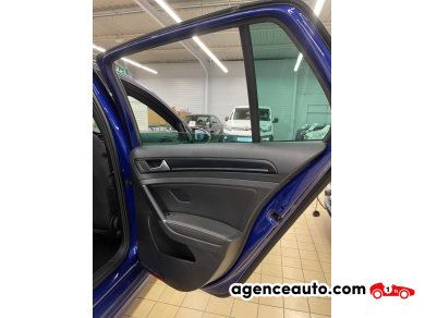 Volkswagen Golf — 35