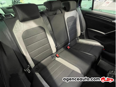 Volkswagen Golf — 24