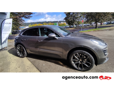 Porsche Macan — 23