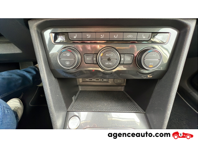 Volkswagen Tiguan — 33