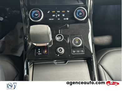 Land Rover RANGE — 21