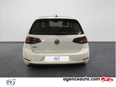 Volkswagen Golf — 3