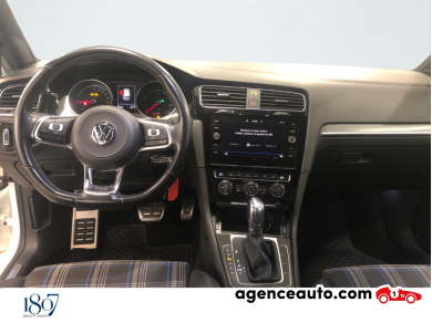 Volkswagen Golf — 10