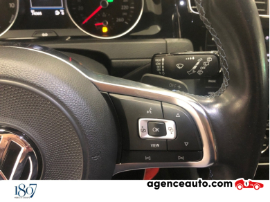 Volkswagen Golf — 23