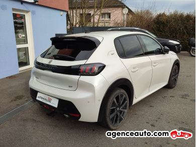 Peugeot 208 — 7