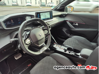Peugeot 208 — 21